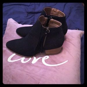 Boots. Size 8. JustFab